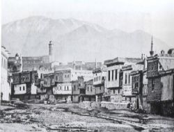 Erzurum Türkülerinin sahibi yok mu?